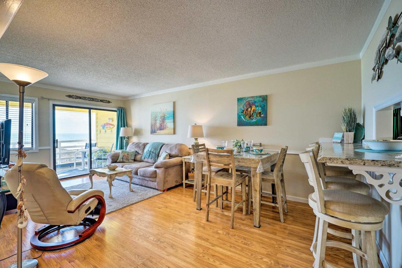 캐롤라이나비치 Breezy Beach Retreat With 180-Degree Ocean Views! 아파트 외부 사진