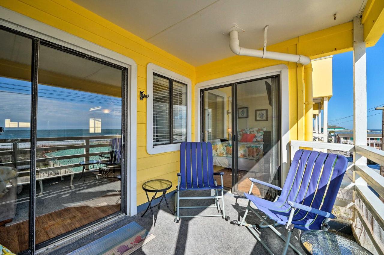캐롤라이나비치 Breezy Beach Retreat With 180-Degree Ocean Views! 아파트 외부 사진